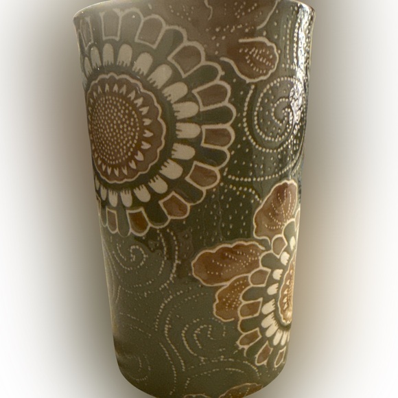 Beautiful Large Spectrum Coffee Mug 17 oz NWT - Picture 3 of 5